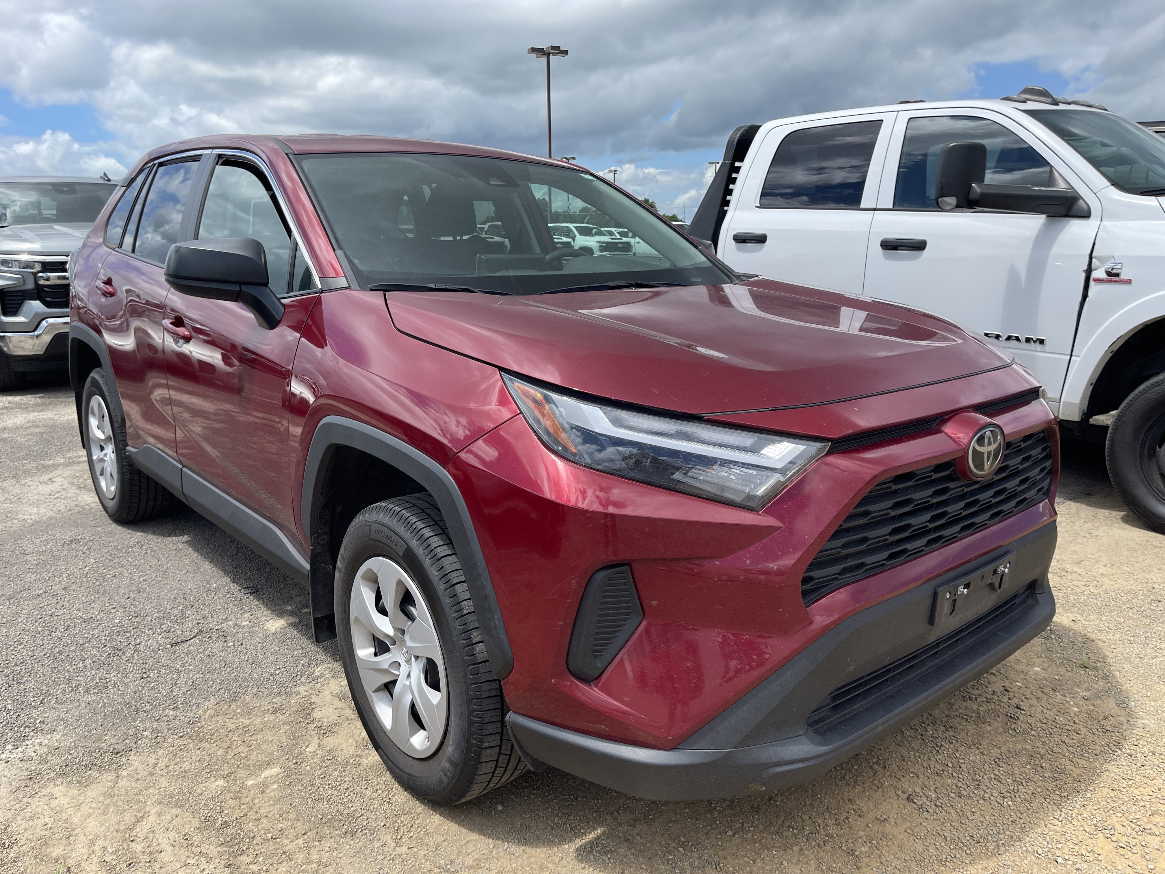 2024 Toyota RAV4 LE