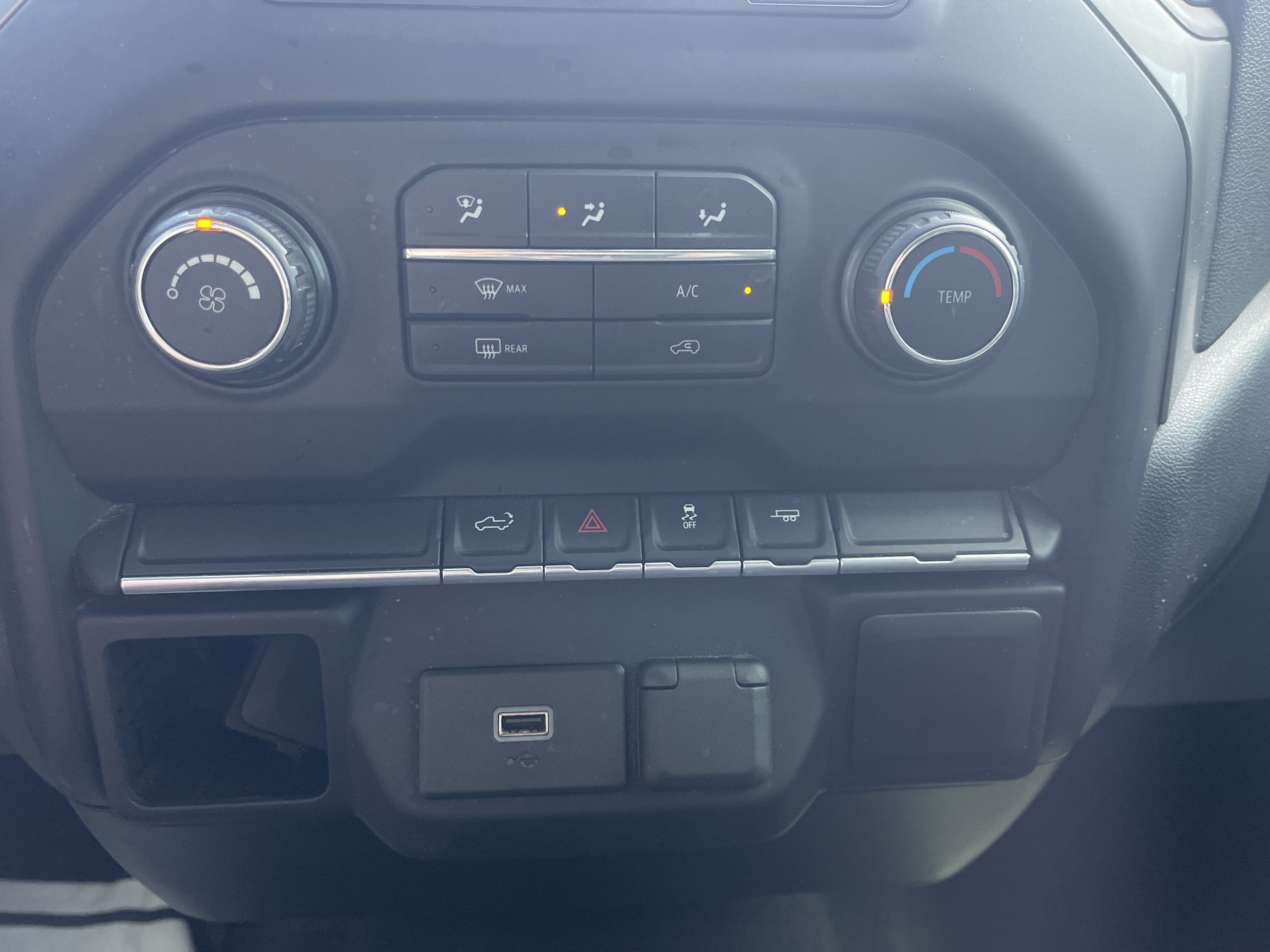 2019 Chevrolet Silverado 1500 Custom