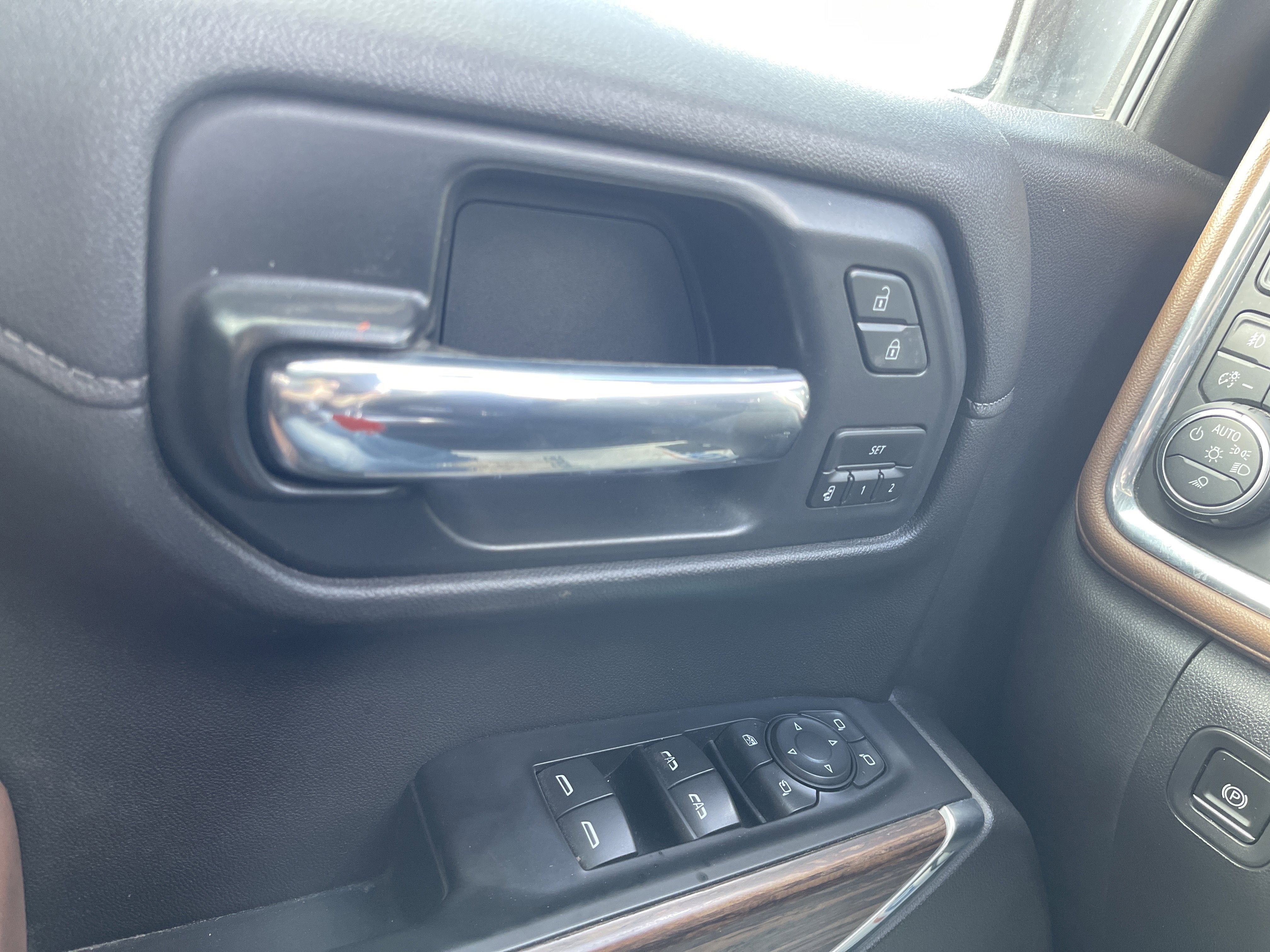 2020 Chevrolet Silverado 1500 High Country