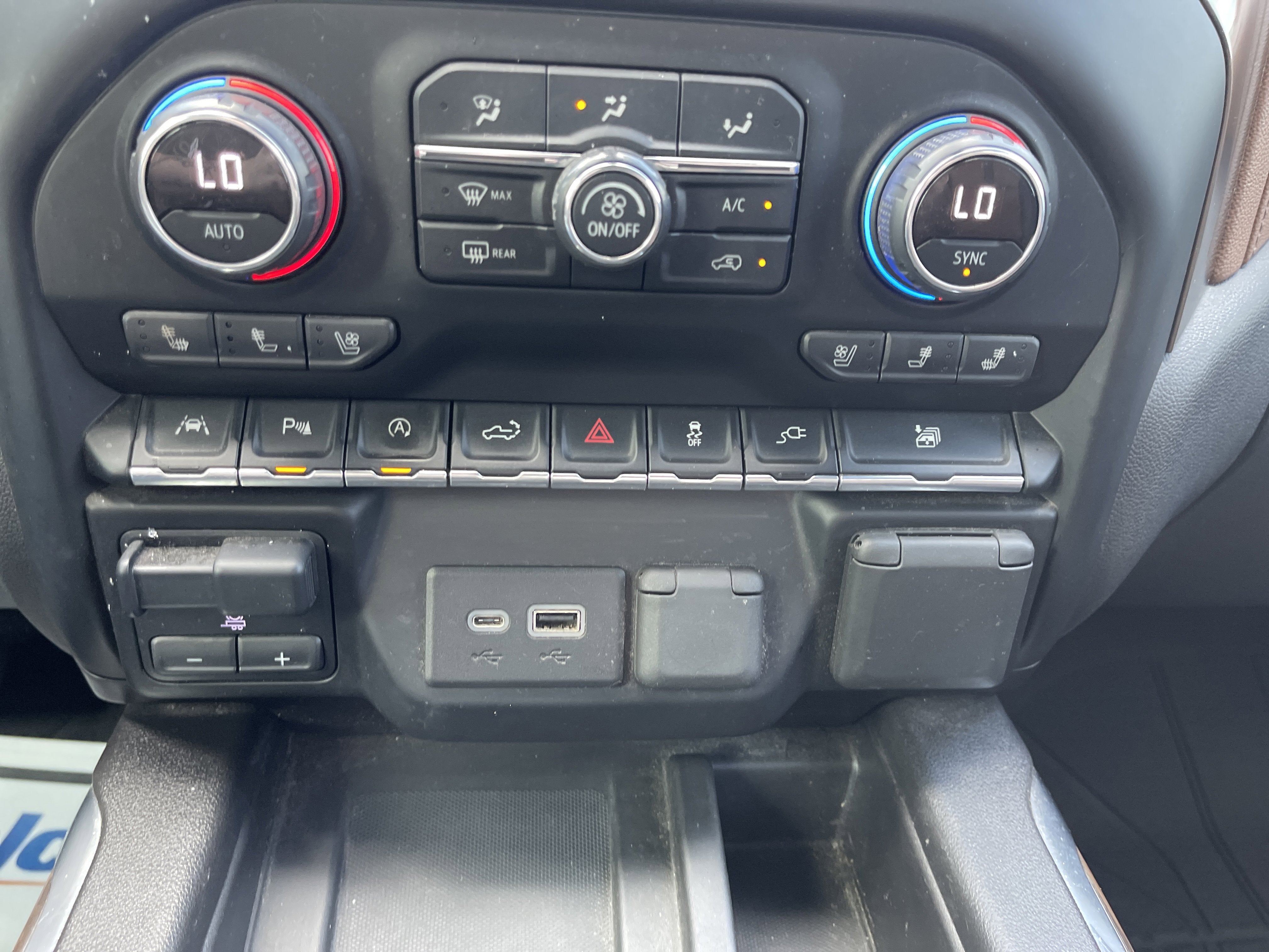 2020 Chevrolet Silverado 1500 High Country