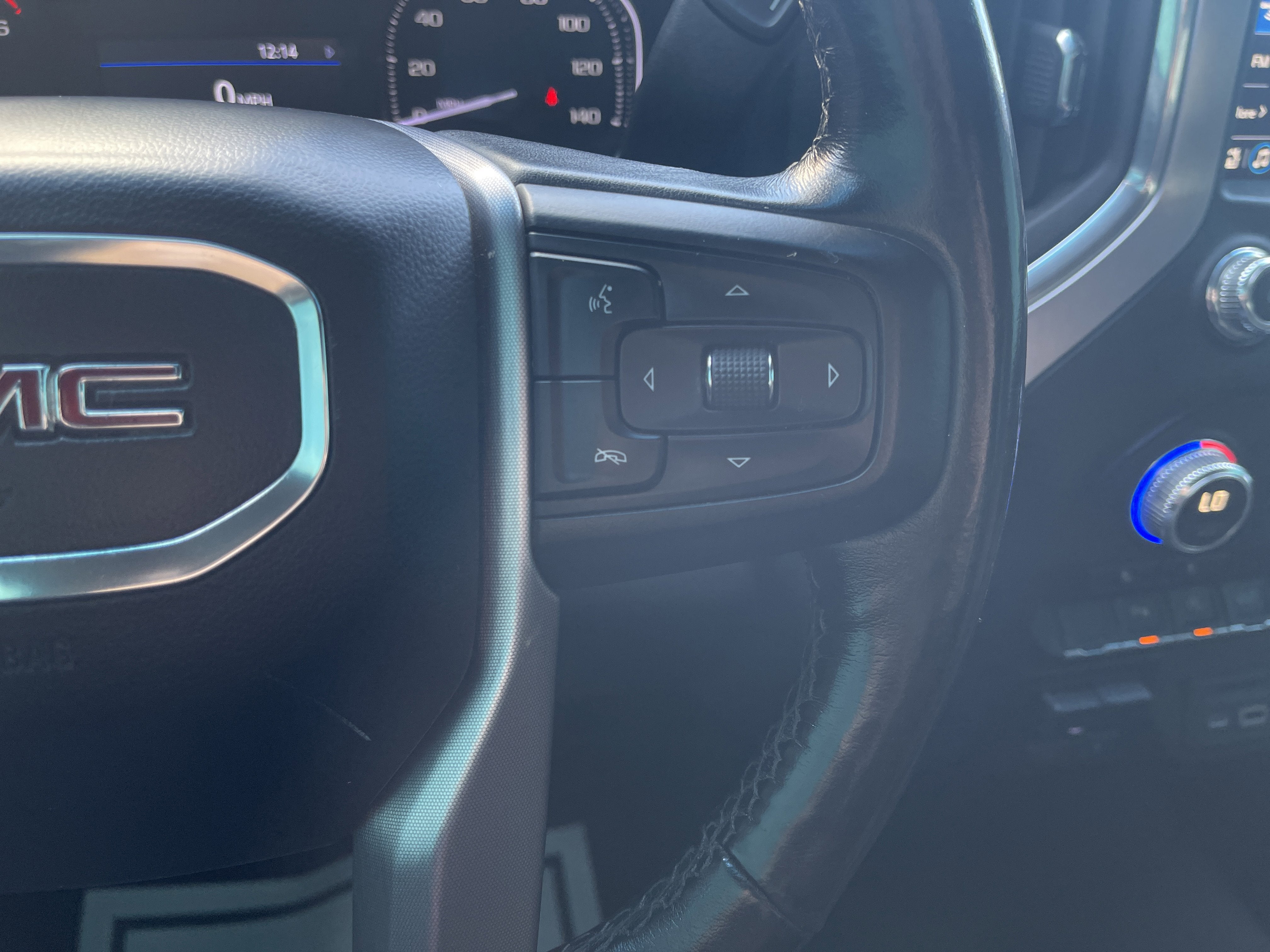 2020 GMC Sierra 1500 SLE