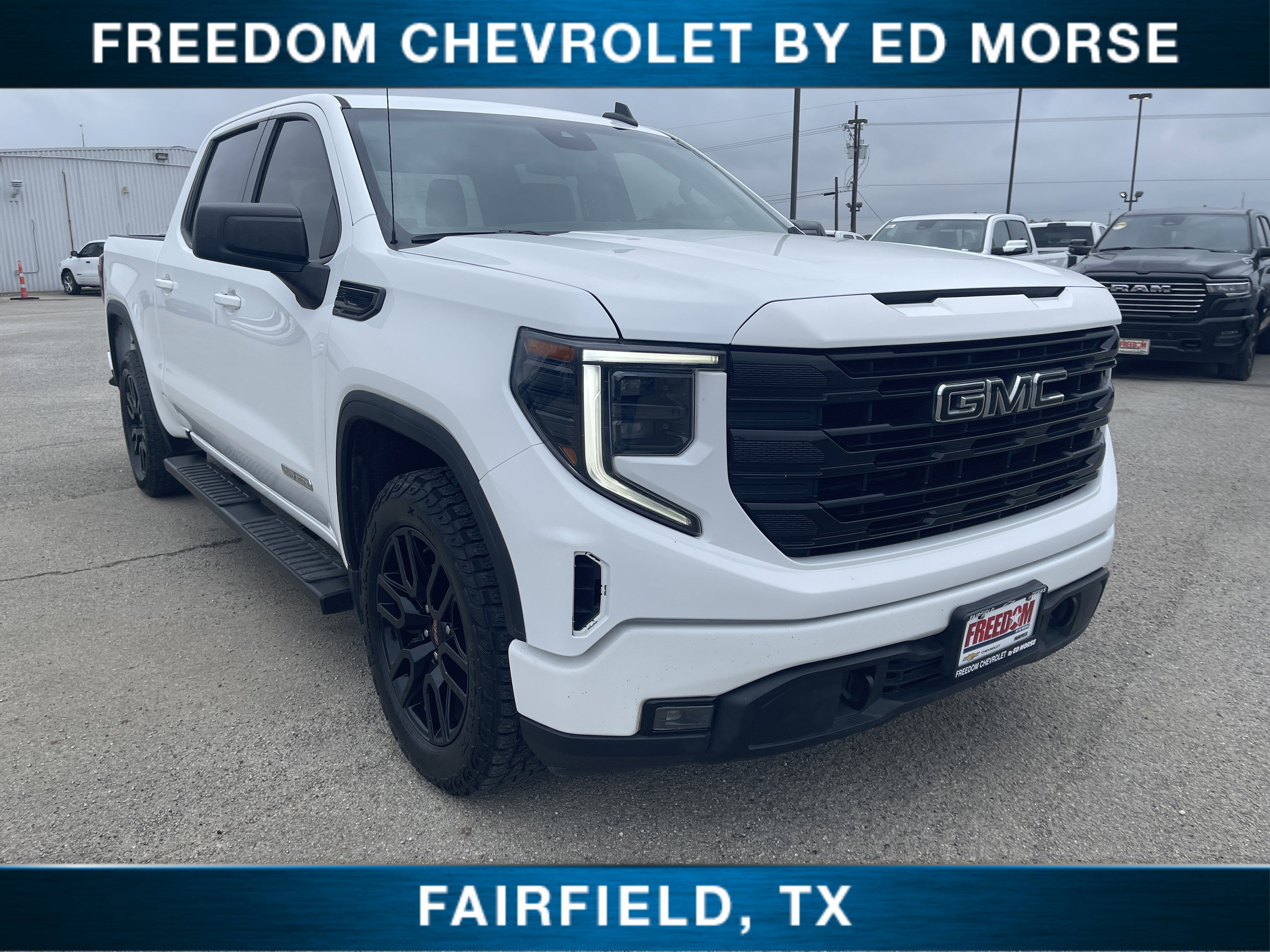 2022 GMC Sierra 1500 Elevation