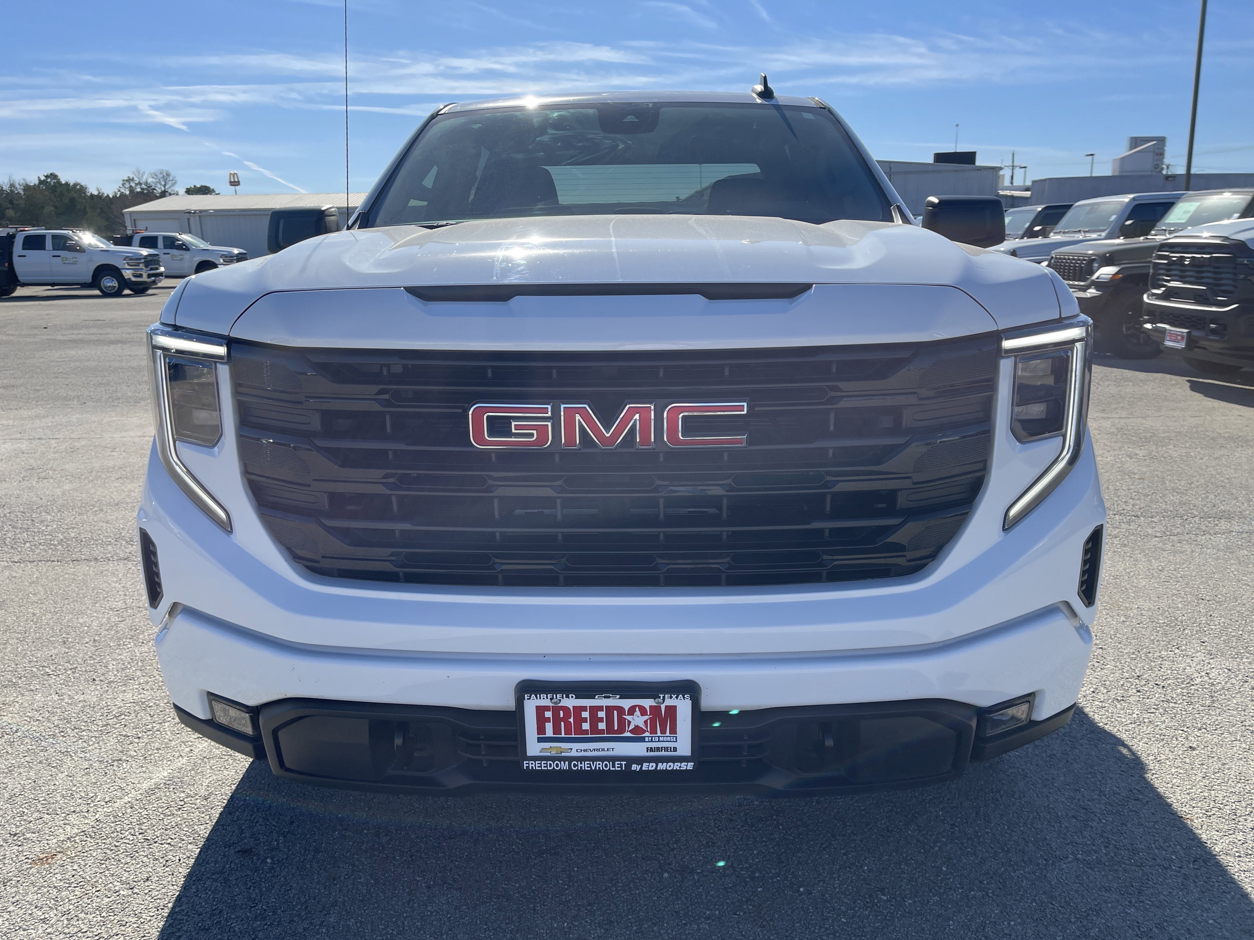 2024 GMC Sierra 1500 Elevation