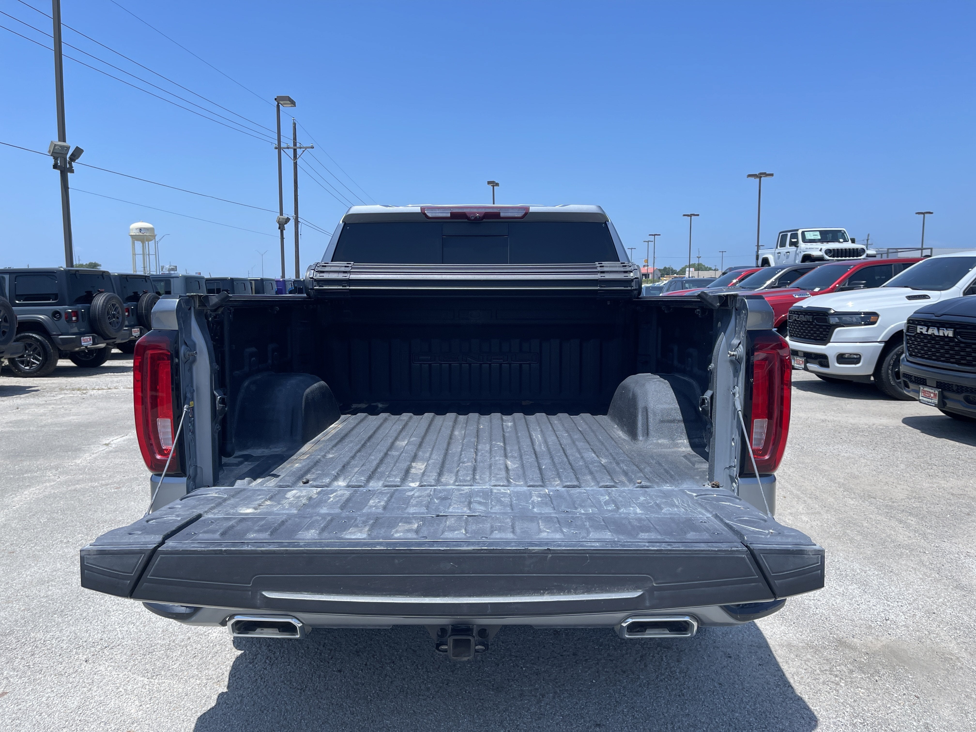 2023 GMC Sierra 1500 Denali