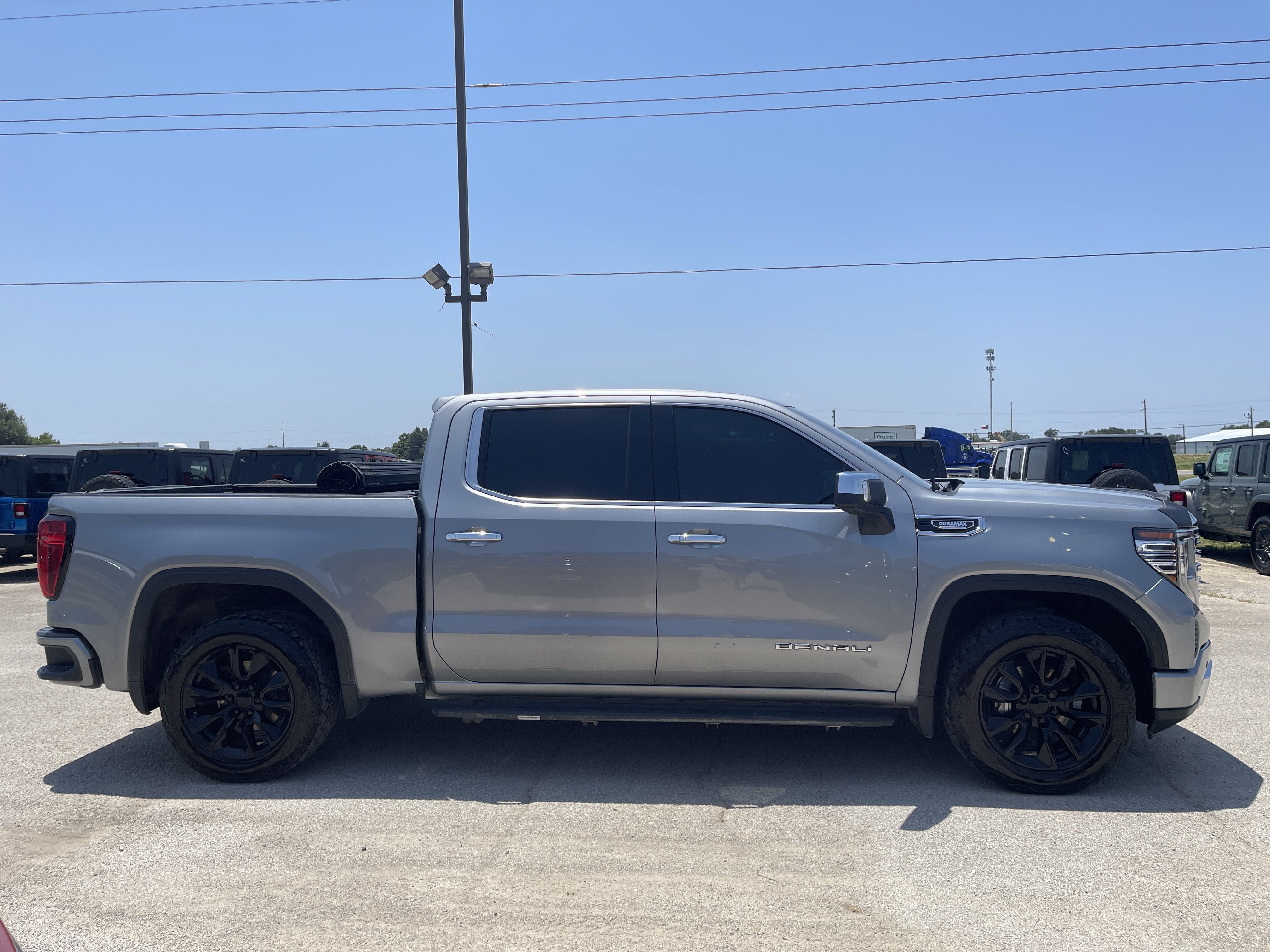 2023 GMC Sierra 1500 Denali