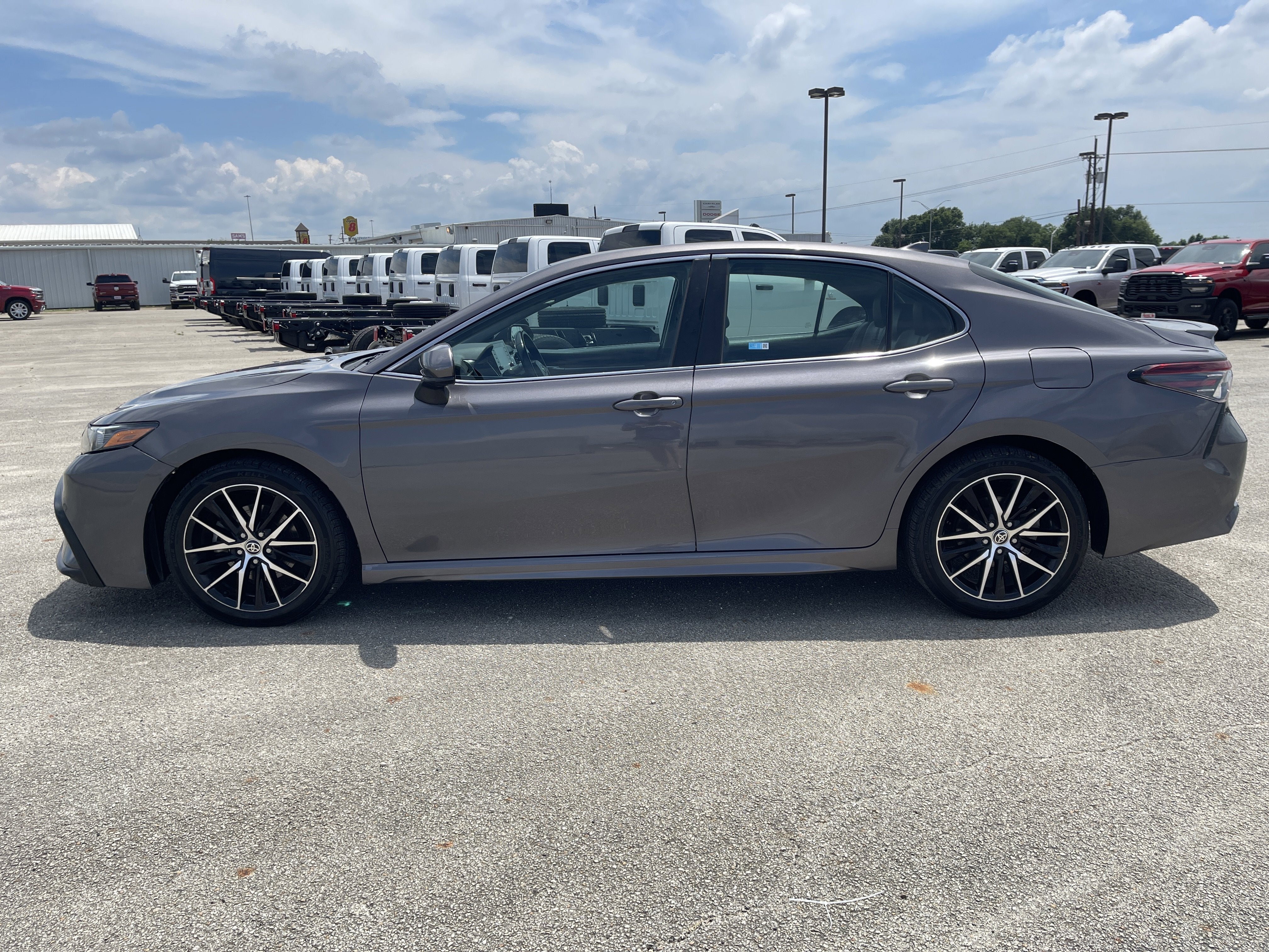 2021 Toyota Camry SE