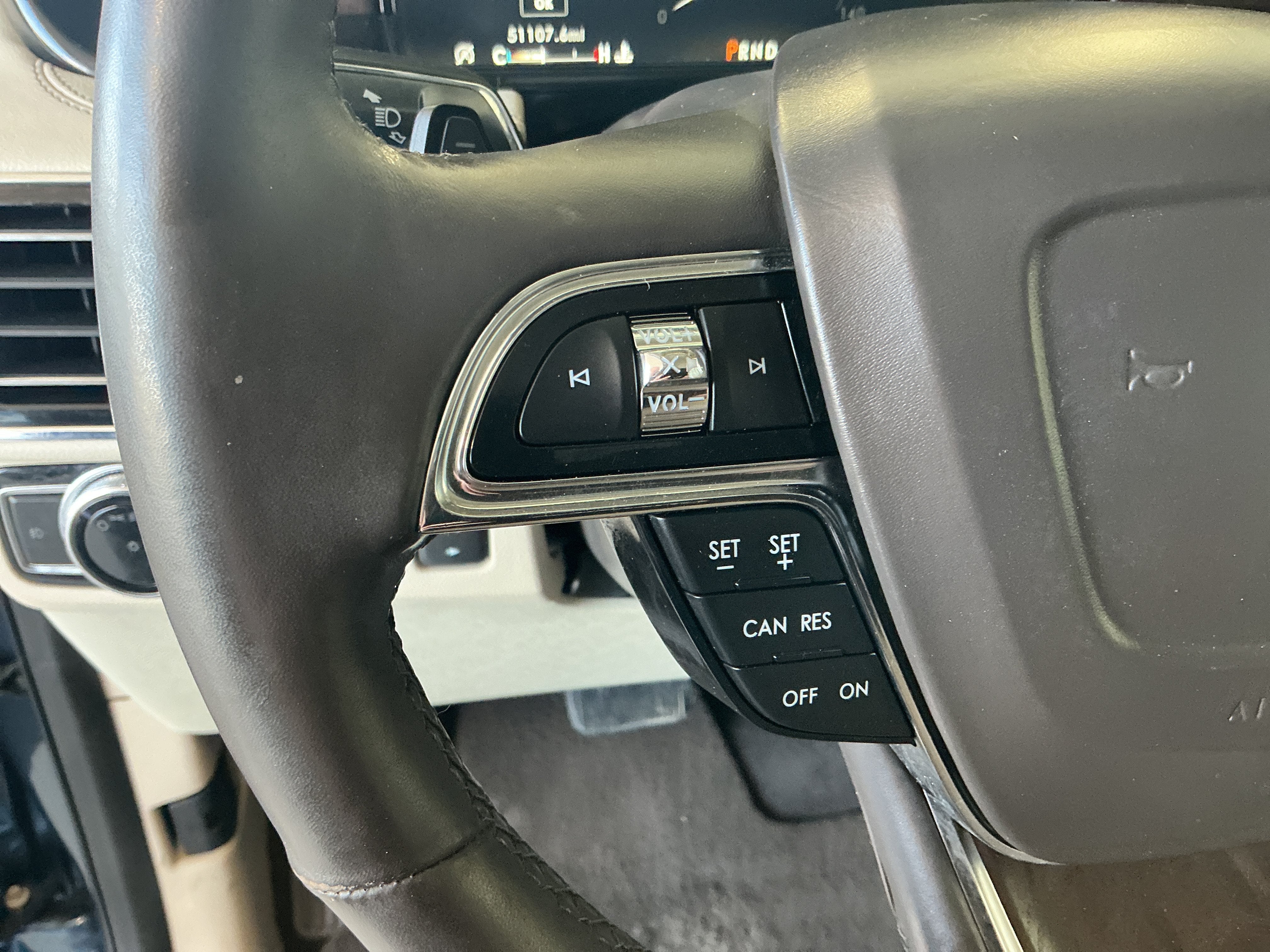 2019 Lincoln Navigator Select