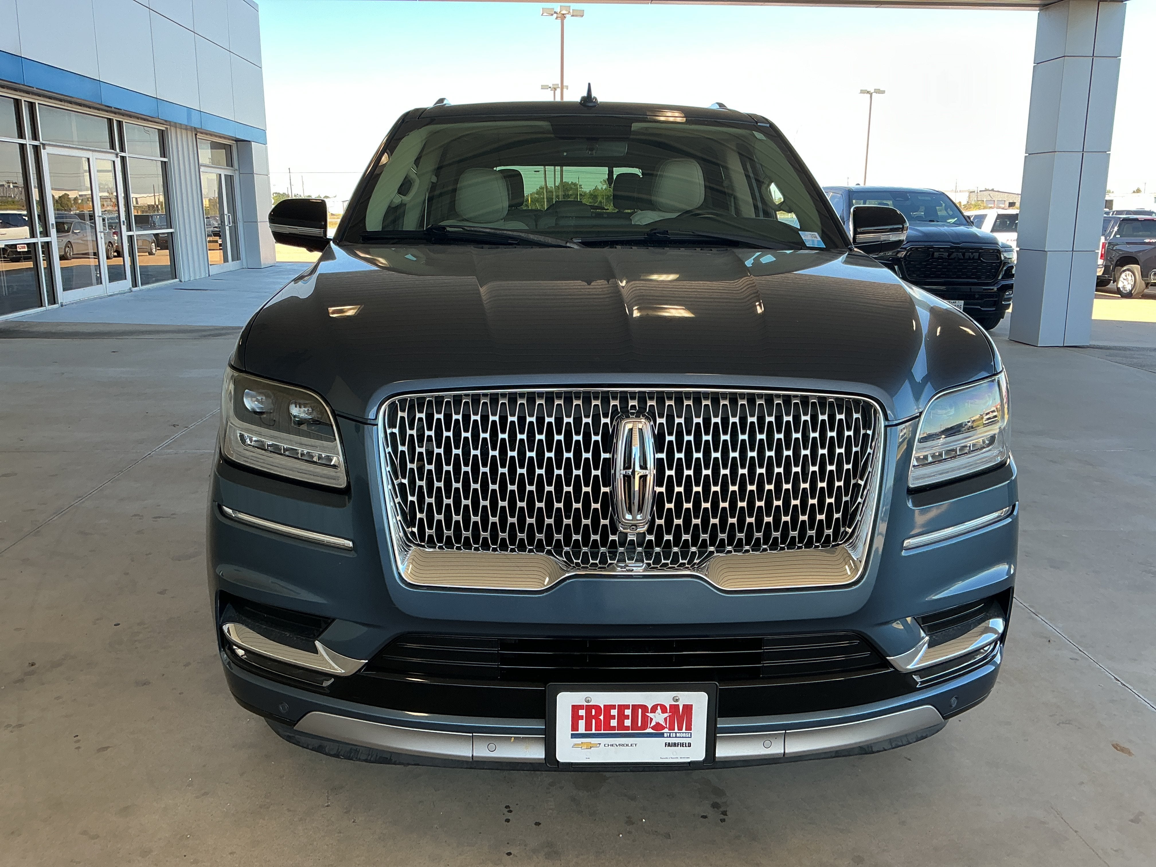 2019 Lincoln Navigator Select
