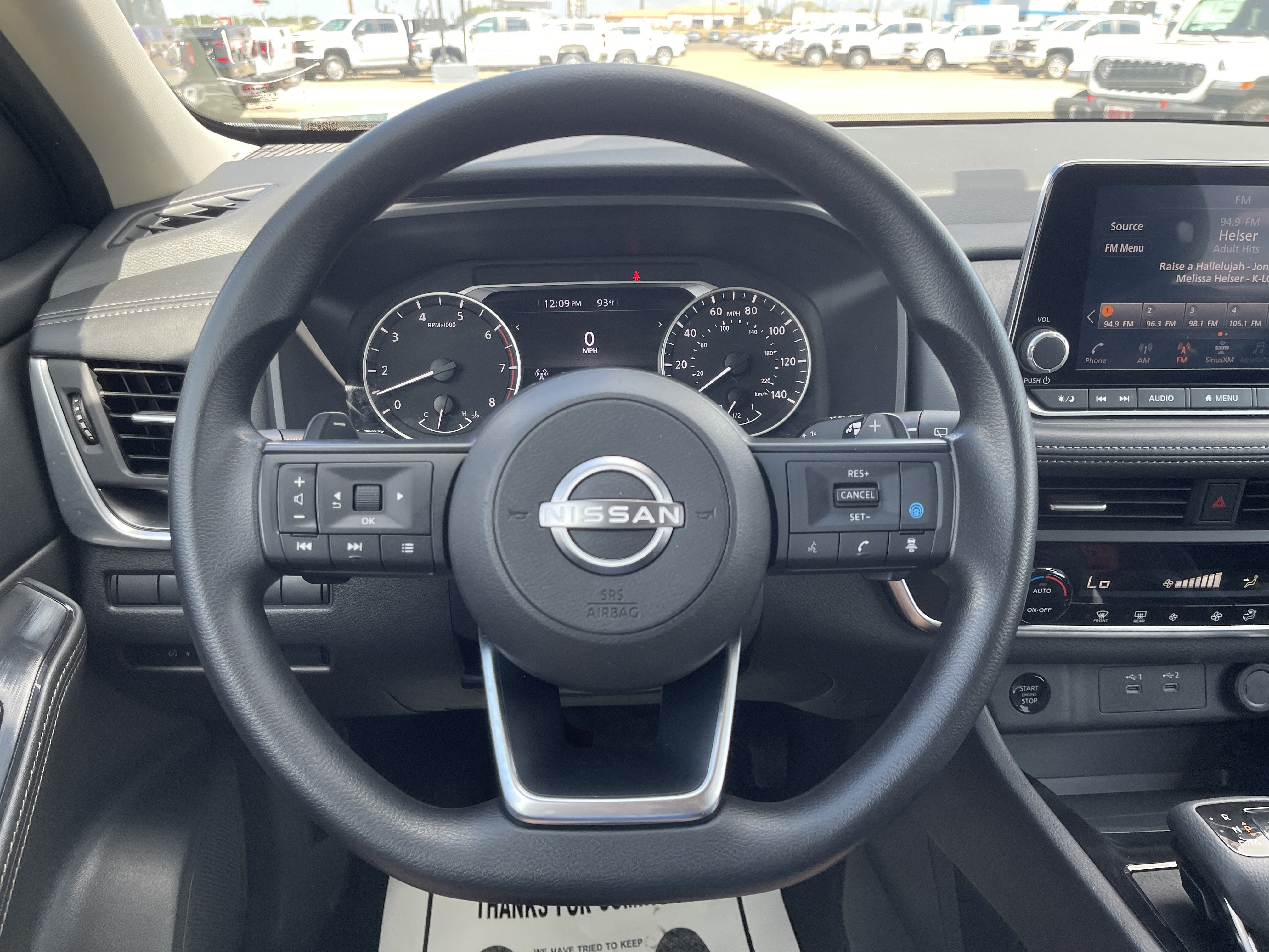 2024 Nissan Rogue SV