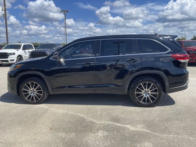 2018 Toyota Highlander SE