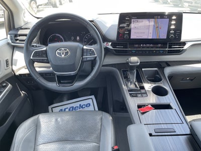 2021 Toyota Sienna Limited
