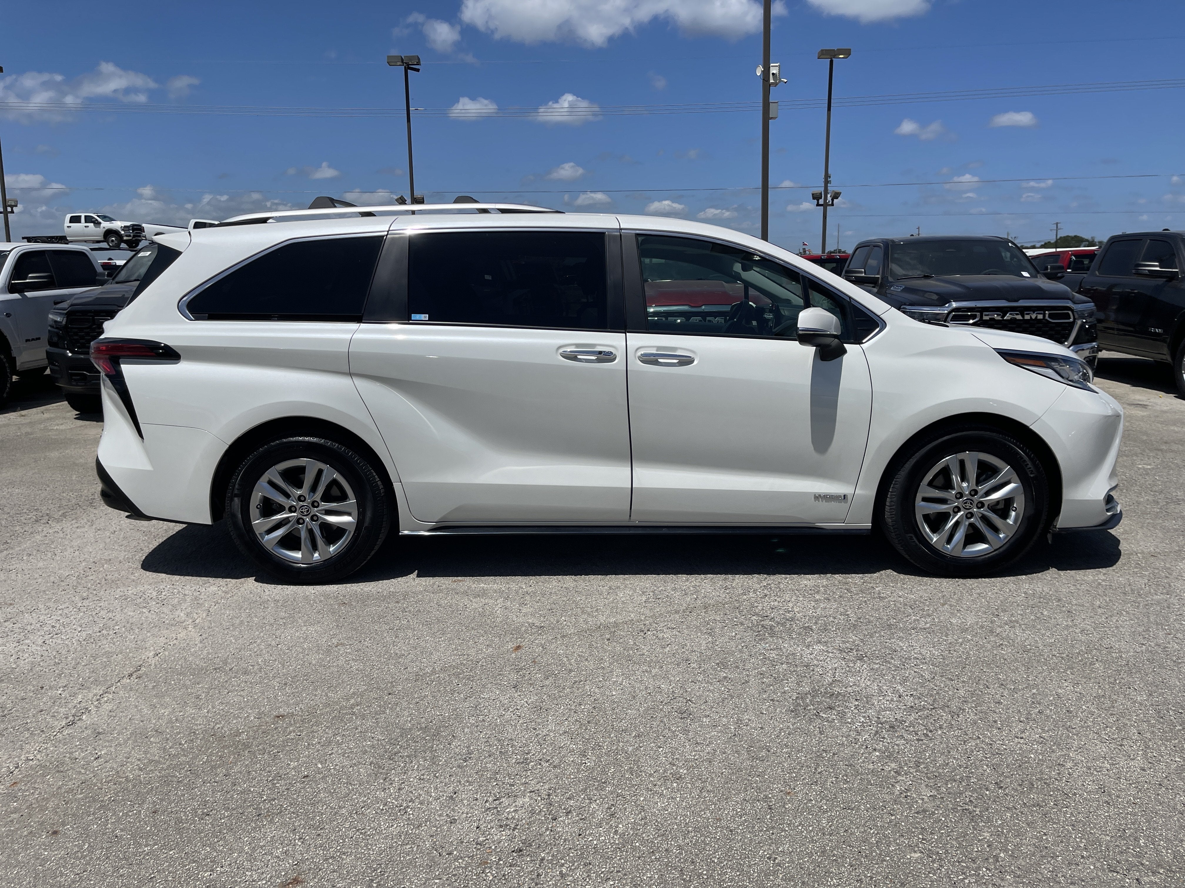 2021 Toyota Sienna Limited