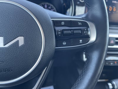 2022 Kia K5 EX