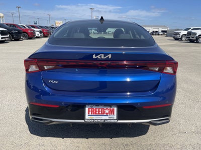 2022 Kia K5 EX