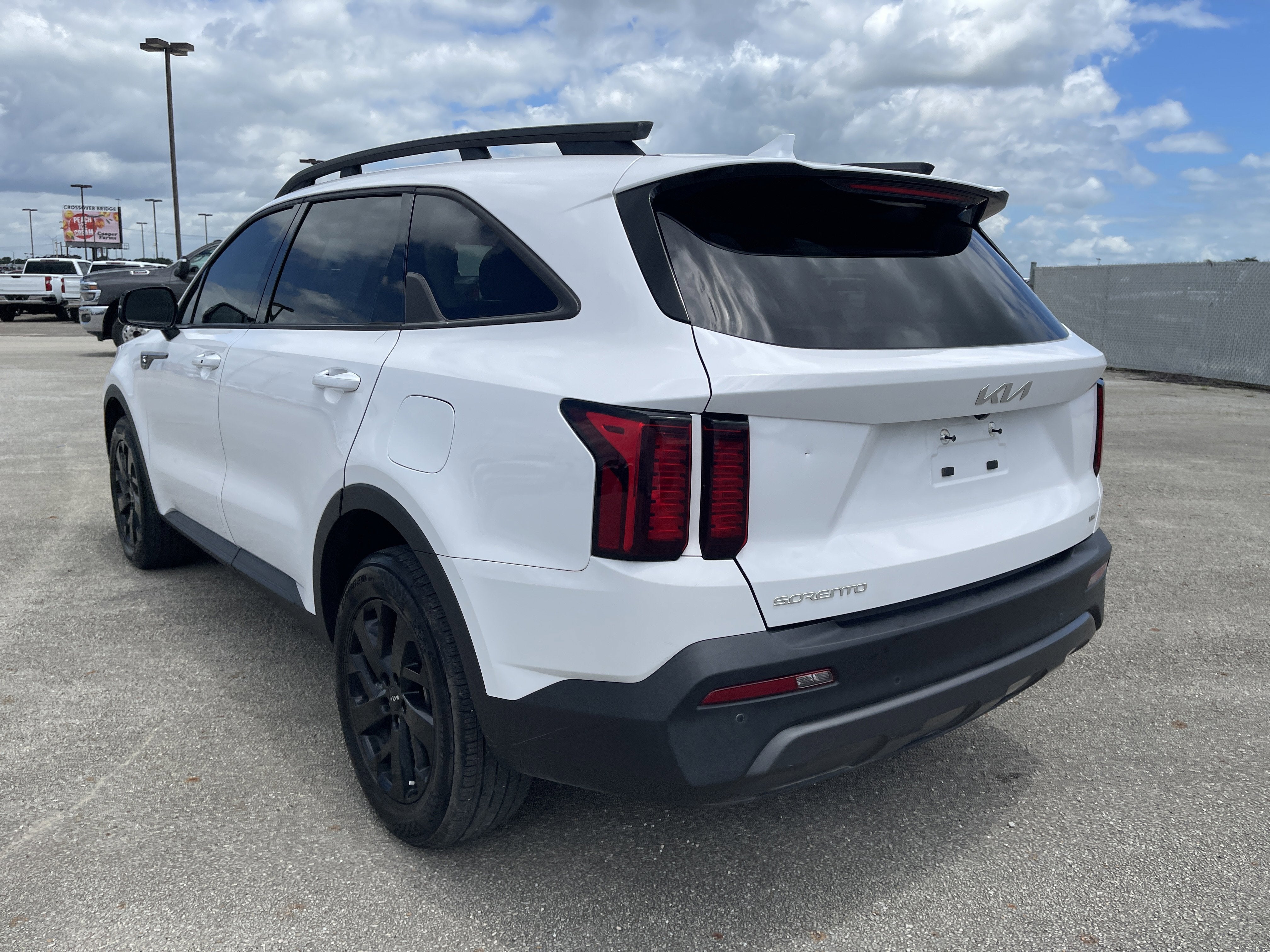 2023 Kia Sorento X-Line S