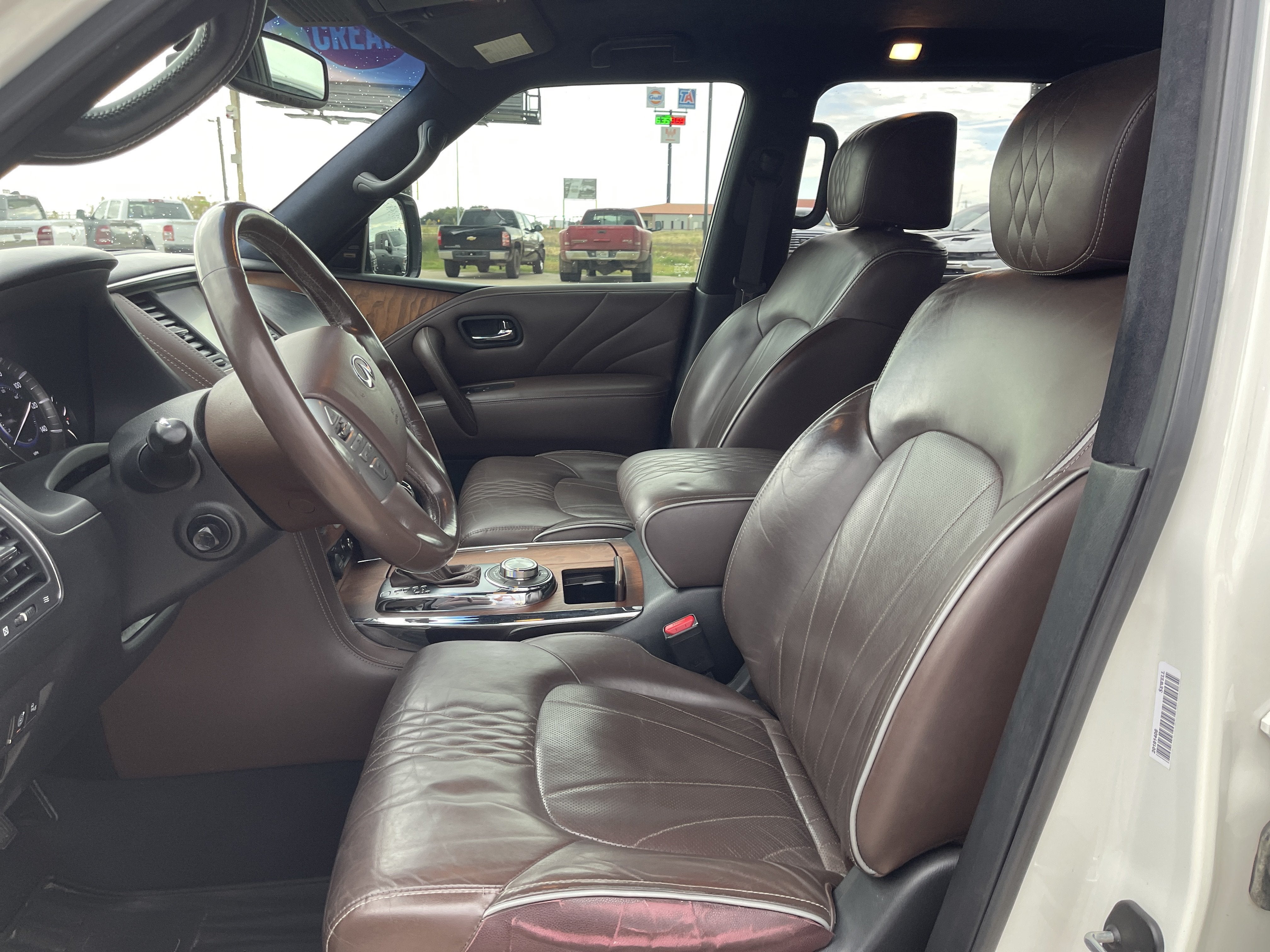 2017 INFINITI QX80 Limited