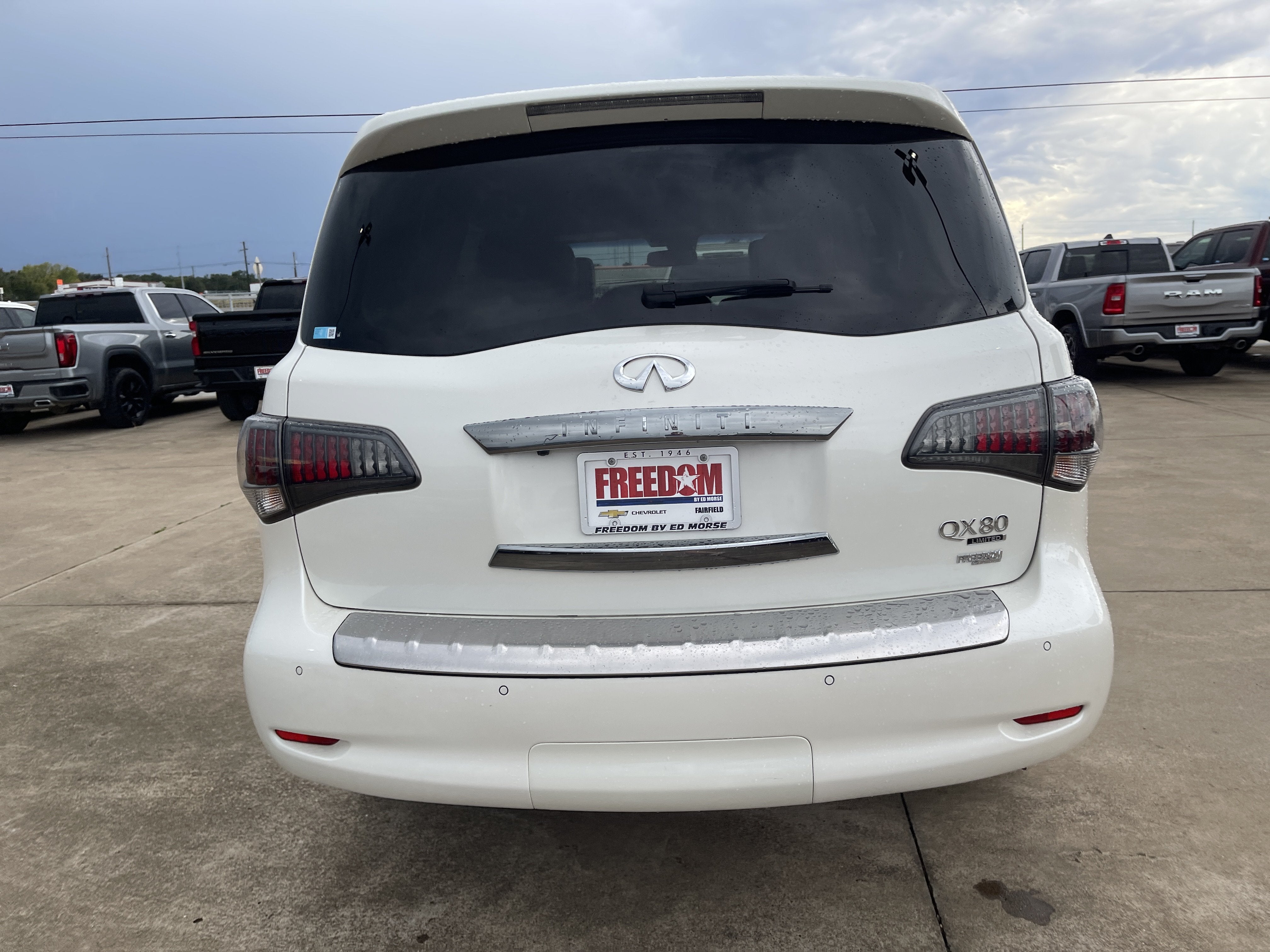 2017 INFINITI QX80 Limited