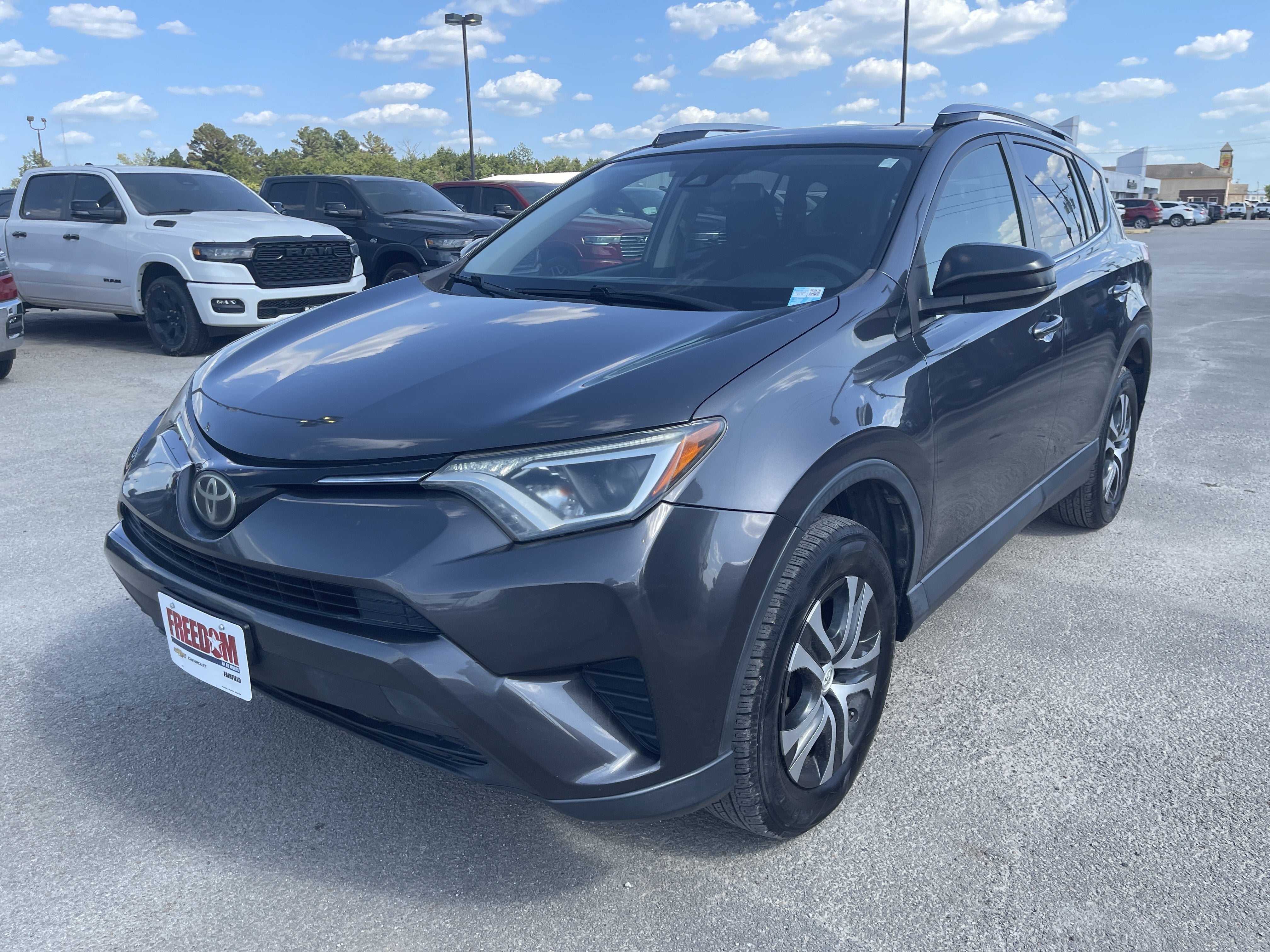 2017 Toyota RAV4 LE