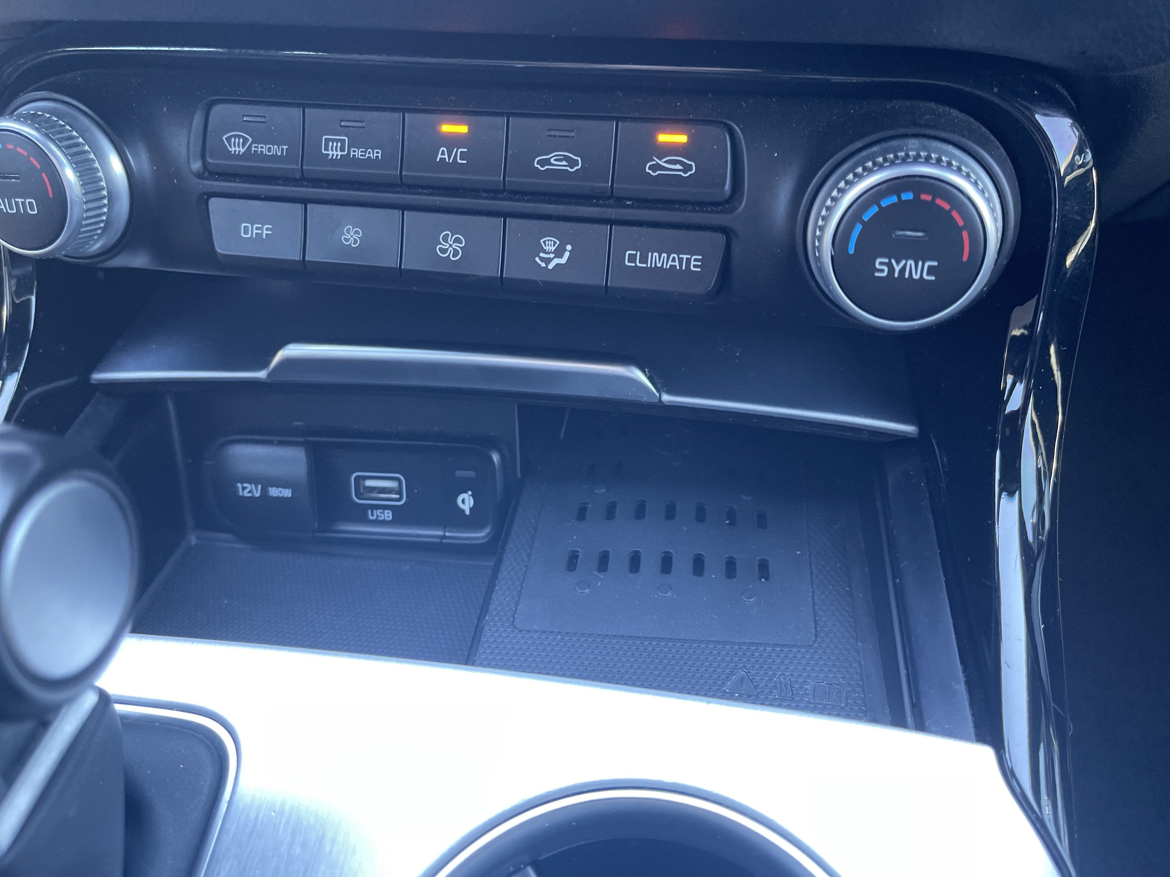 2022 Kia Stinger GT1